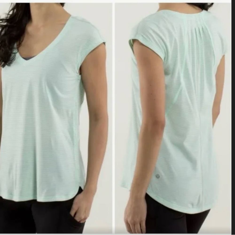 Lululemon Track Tee
Heathered Fresh Teal / Fresh Teal